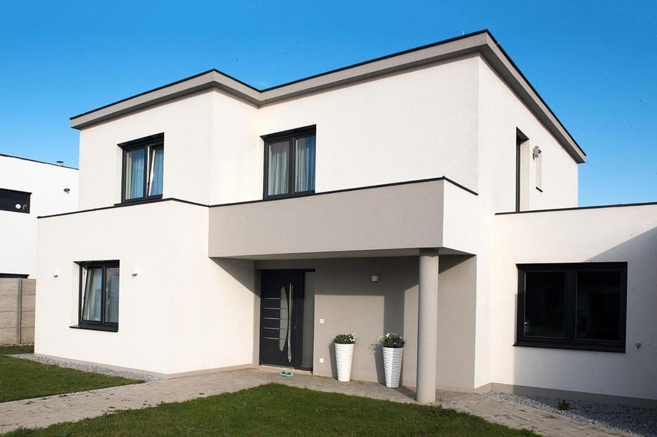Guesthouse Parndorf Eksteriør bilde